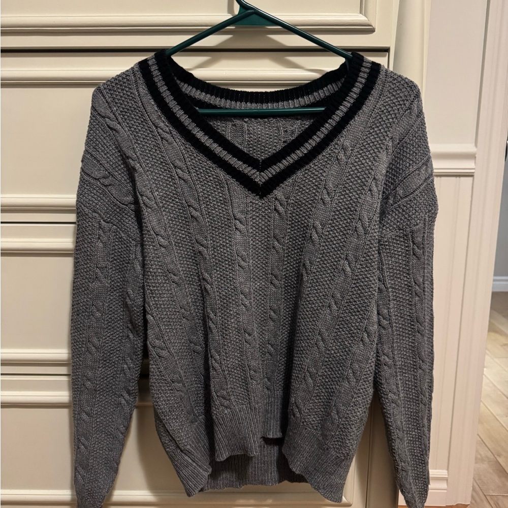 Gray Cable Knit V-Neck Sweater